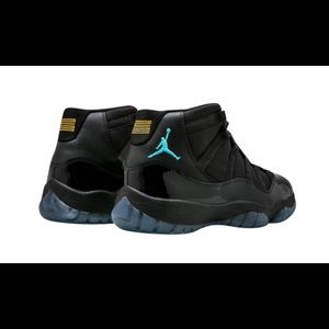 Jordan 11s Gamma Blue